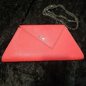 SUSU Vibrant Red Envelope Clutch with Chain